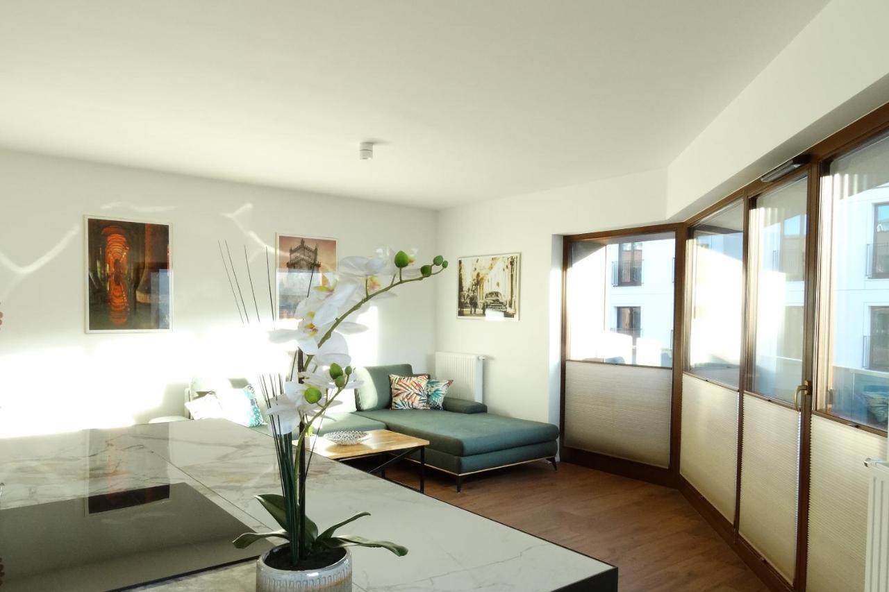 Central Port Warsaw Apartment 외부 사진